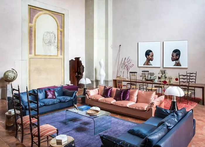 Luxury And History In An 18th-century Church - Historical Center Apartament