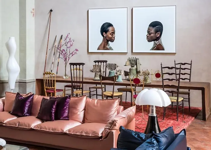 Luxury And History In An 18th-century Church - Historical Center