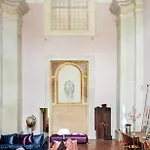 Appartement Luxury And History In An 18th-century Church - Historical Center